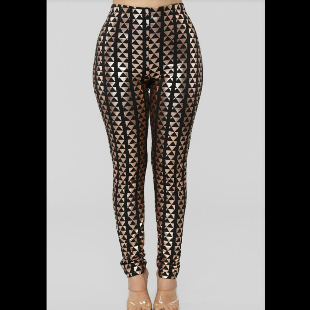 Fashion nova Rosegold leggings